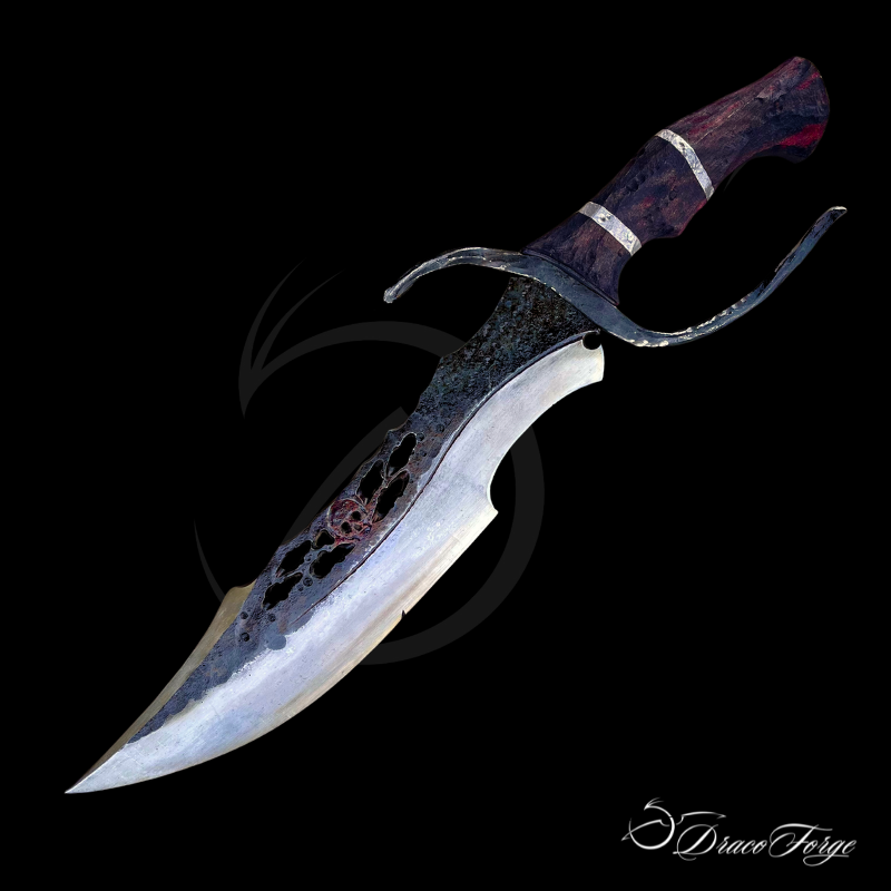 Lame du Forban grand couteau artisanal fixe forgé inspiration pirate Dracoforge
