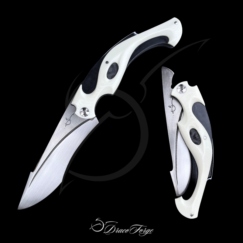 Supercar couteau pliant artisanal G10 blanc et noir inspiration voiture de course Dracoforge