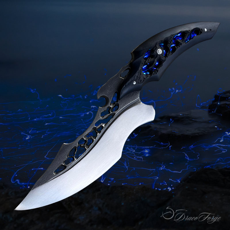 Écharde des Ténèbres couteau fixe d'art artisanal dark fantasy inspiration jeu vidéo solo leveling monster hunter nacre ébène par Dracoforge
