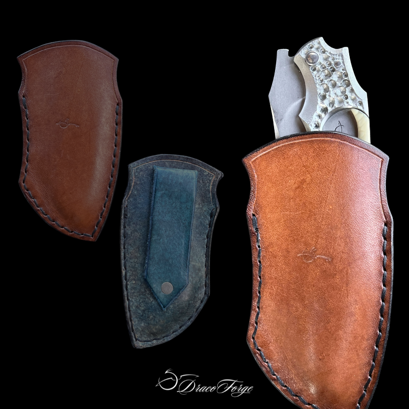 Etuis Dragon Scale pour couteau pliable en cuir artisanal fantasy Dracoforge
