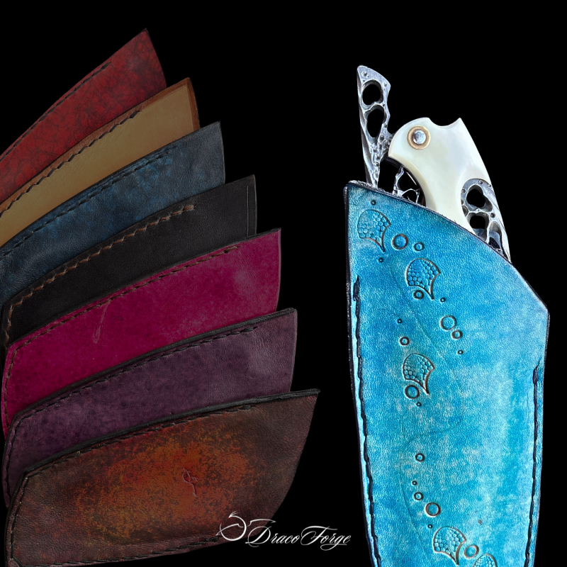 Etui Neptune Amphiptère housse couteau pliable cuir artisanale fantasy Dracoforge