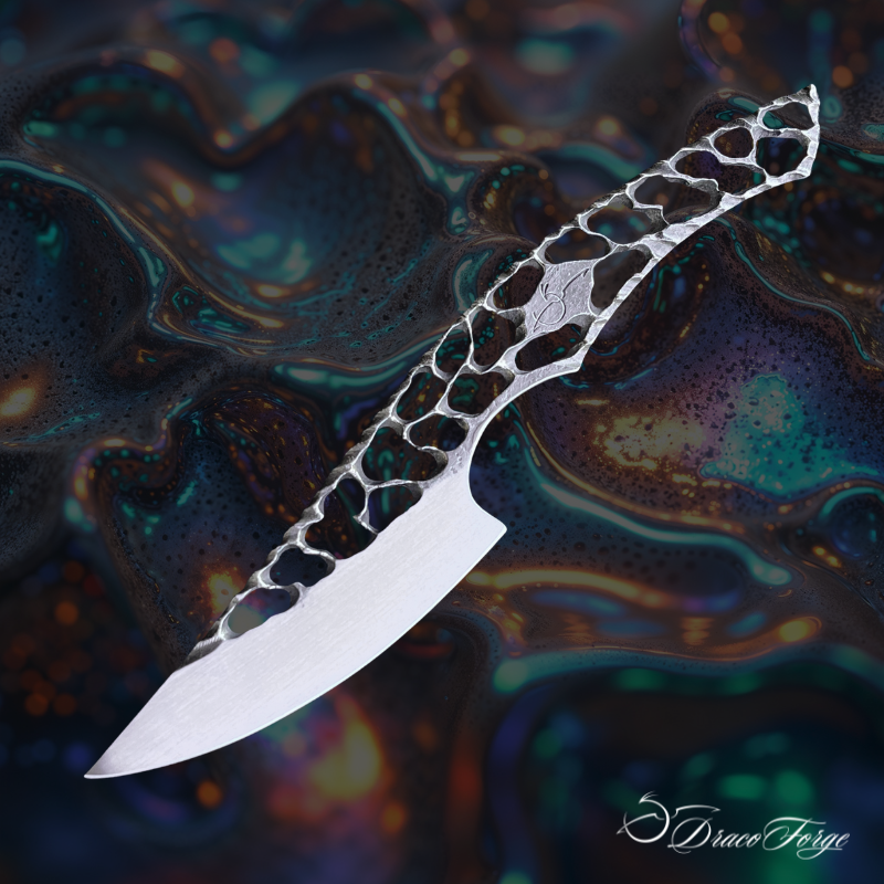Kiridashi dentelle d'acier cutter japonais artisanal inox inspiration organique Dracoforge Kiridashi dentelle d'acier cutter japonais artisanal inox inspiration organique Dracoforge